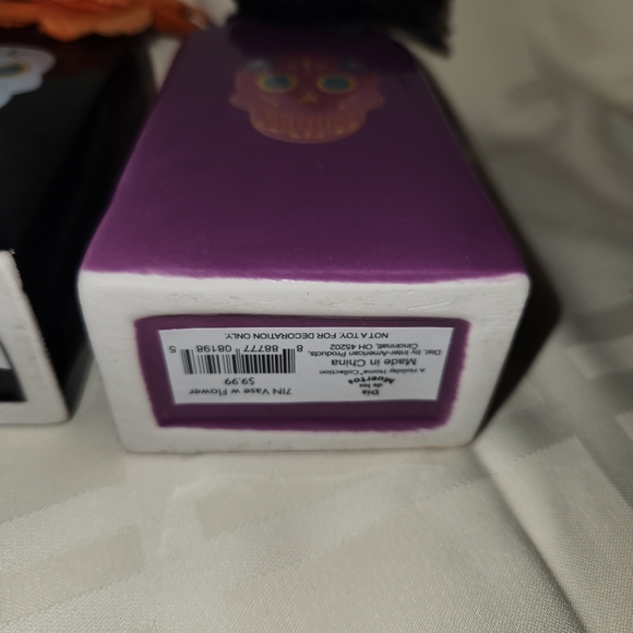 3 pc Sugar Skull Vases - Picture 5 of 8